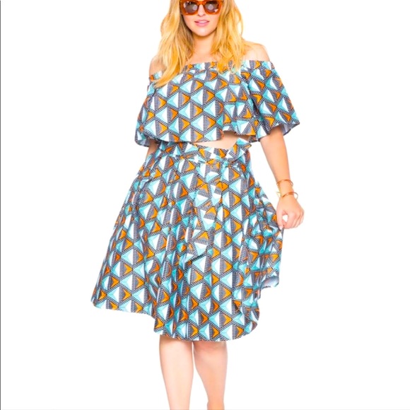 Eloquii Studio Printed Crop Multicolor Size 16 - Picture 2 of 11